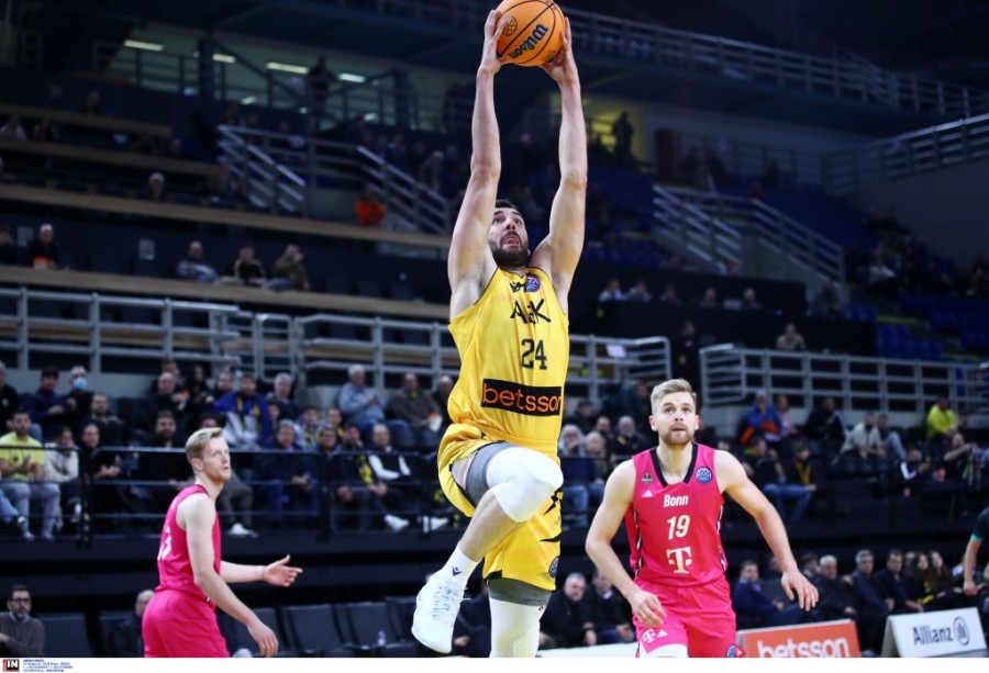 Ο Κουζέλογλου στην 5άδα της εβδομάδας