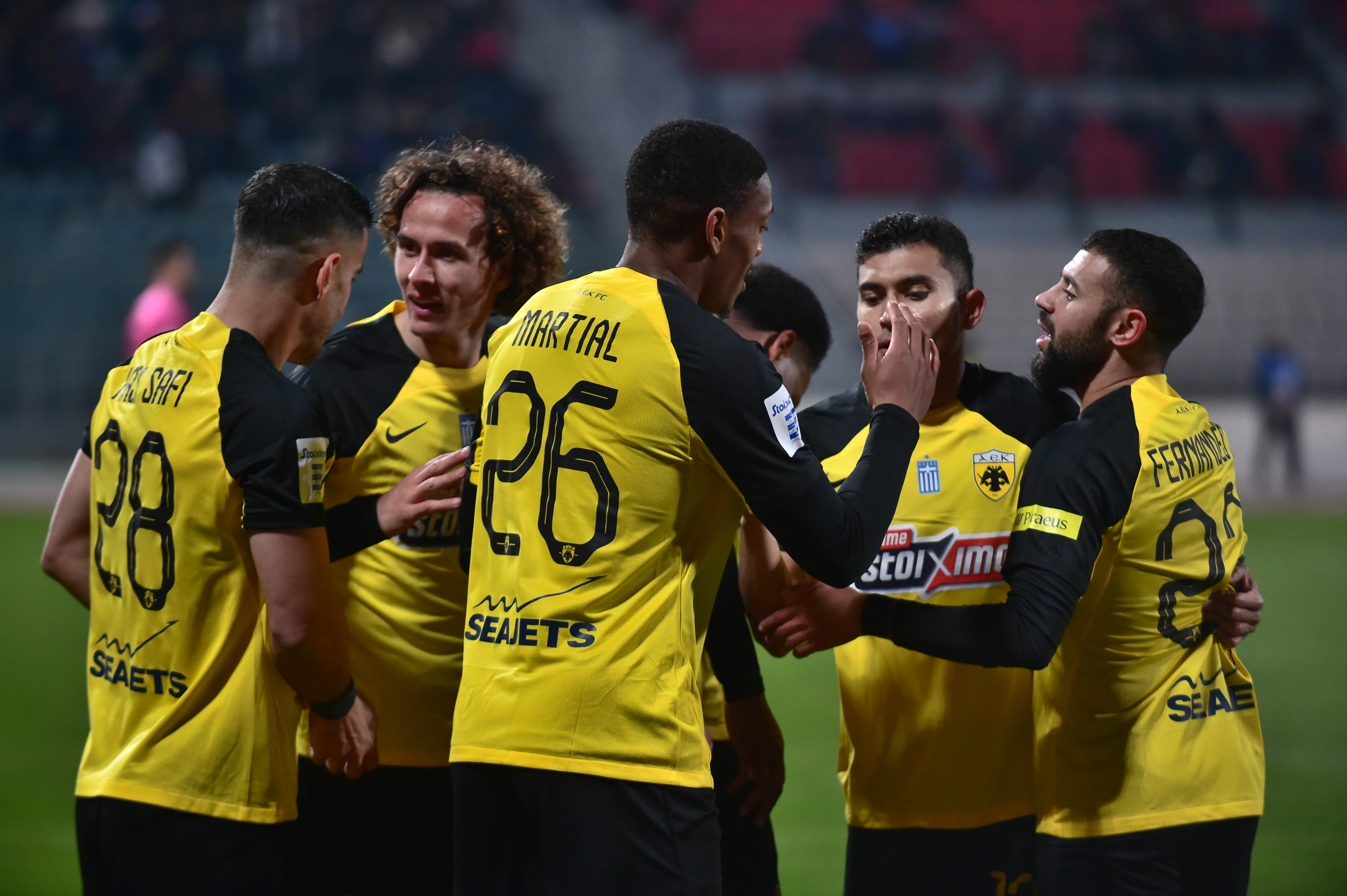 «Ντόρτια» για την ΑΕΚ στον Βόλο