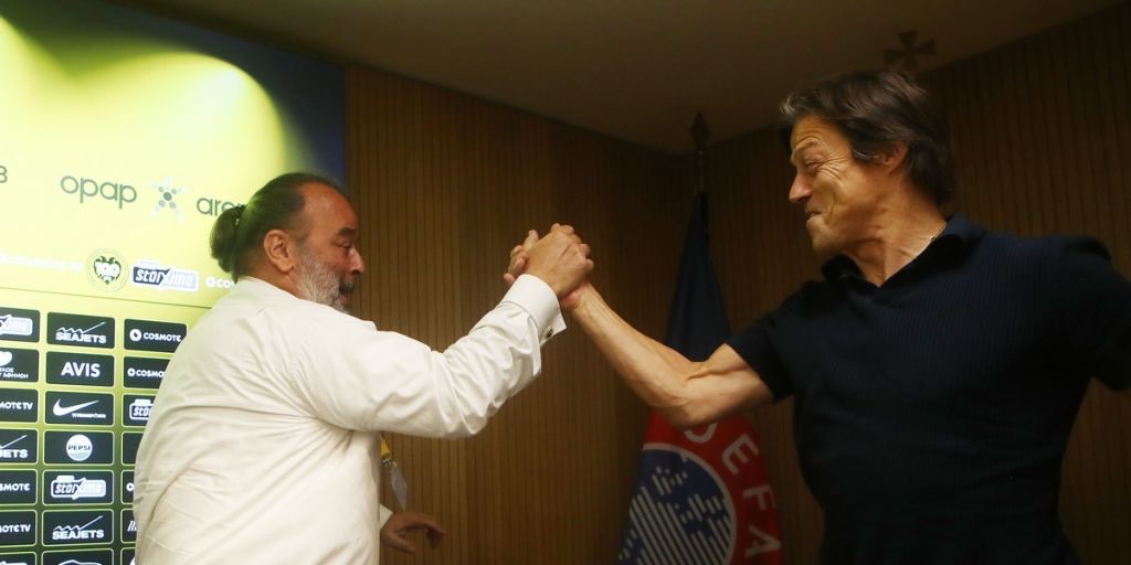 Σε εξέλιξη η συνάντηση Αλμέιδα – Ηλιόπουλου