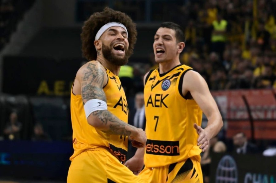 Έτσι πέταξε για το Final 4 η Βασίλισσα (VIDEO)