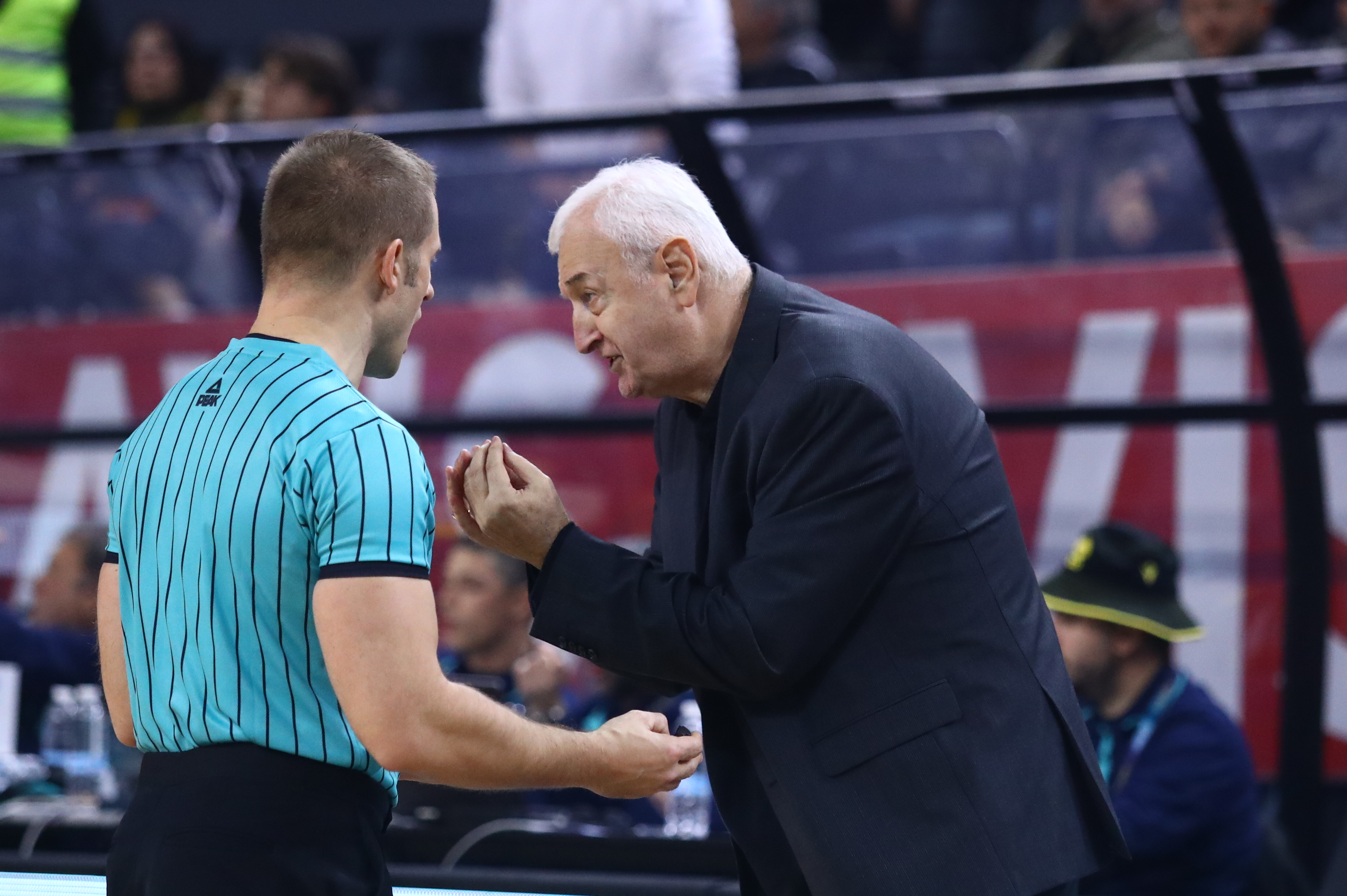 Αποβλήθηκε ο Ντράγκαν Σάκοτα