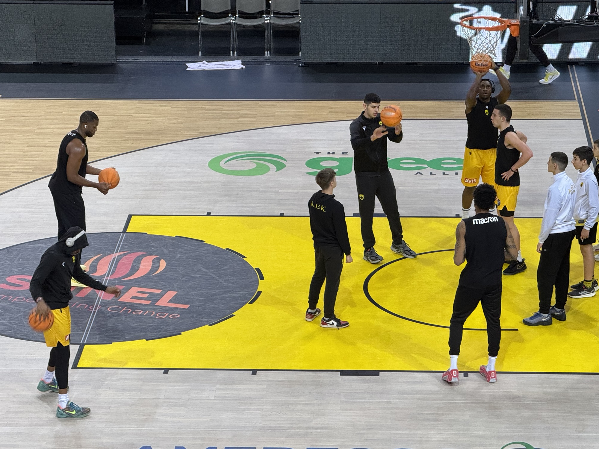 Η 12αδα της «Βασίλισσας» κόντρα στην Άλμπα – Εκτός ο Νάναλι και ο Κατσίβελης