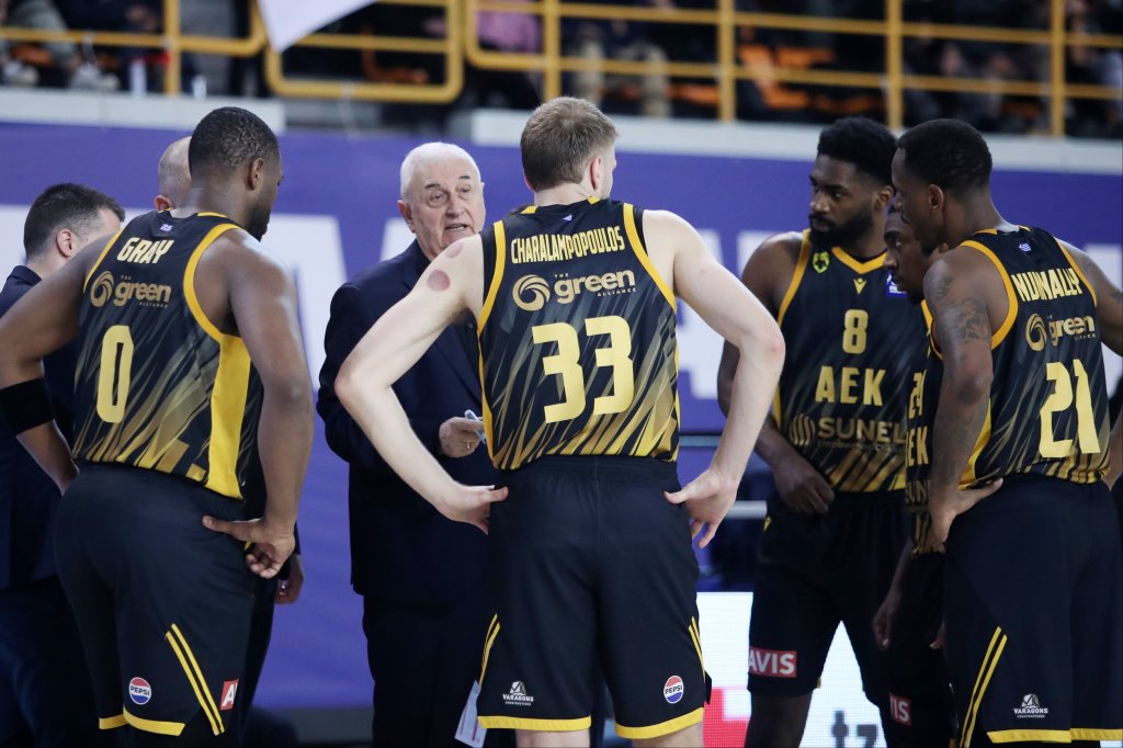 Με έξι ξένους κόντρα στον Ολυμπιακό – Εκτός ο Κουζμίνσκας